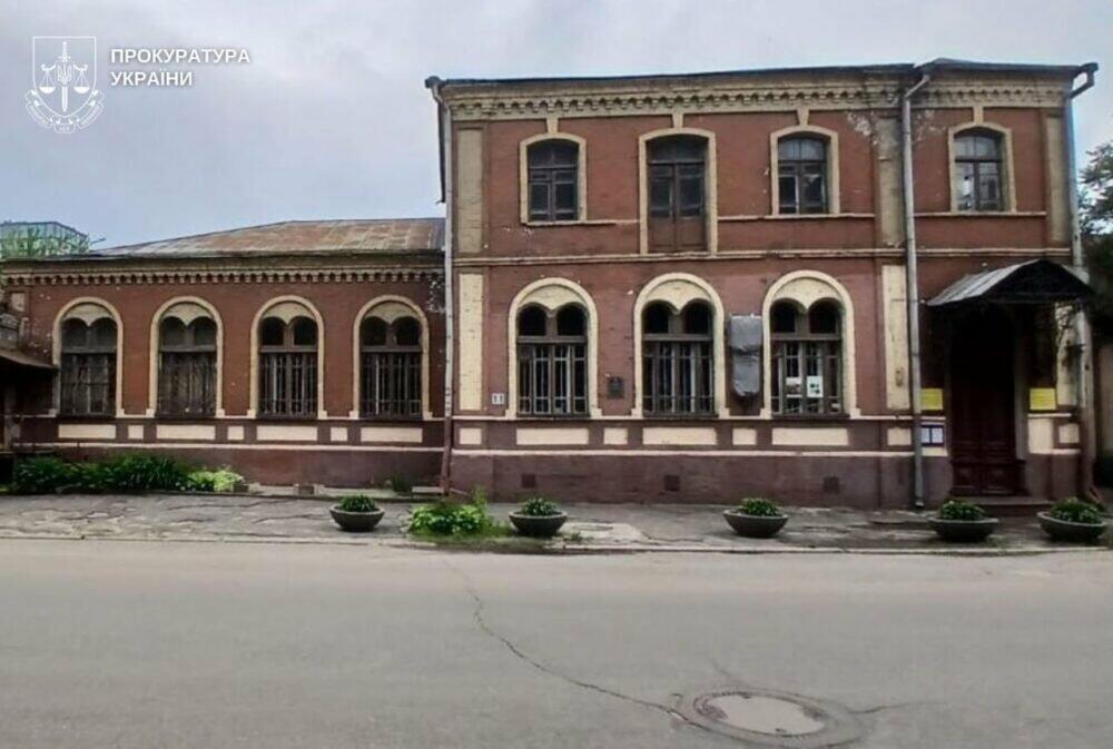 Дніпро: суд остаточно повернув громаді частину садиби Блаватської