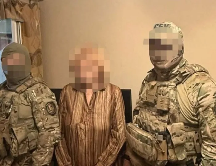 В Днепропетровской области задержана подозреваемая в координации удара РФ